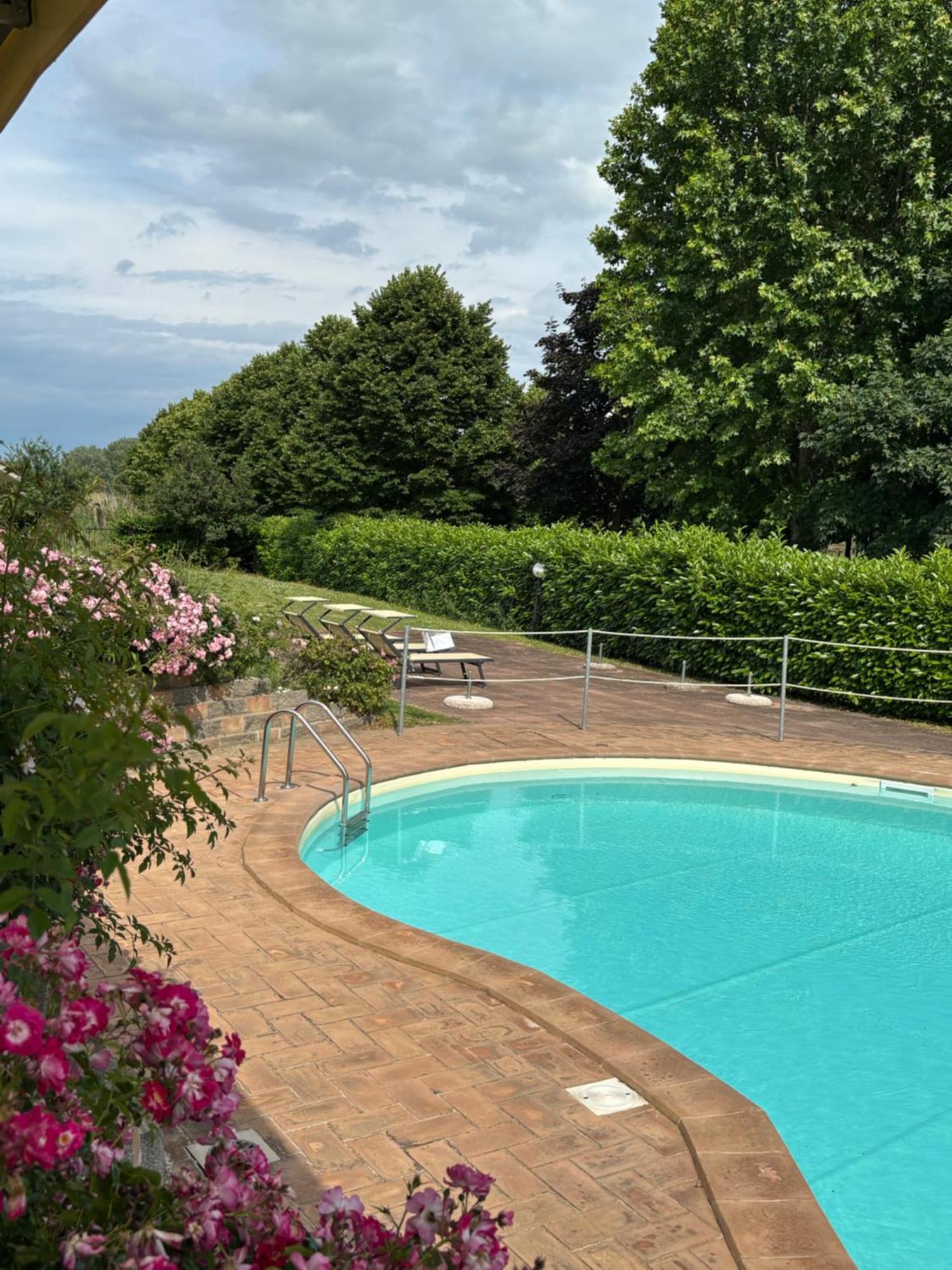 Le Macerine Hotel Castiglione del Lago Exterior photo